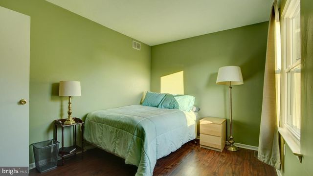 445 PAXSON AVE, Hamilton, NJ 08690
