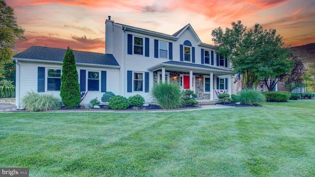 445 PAXSON AVE, Hamilton, NJ 08690