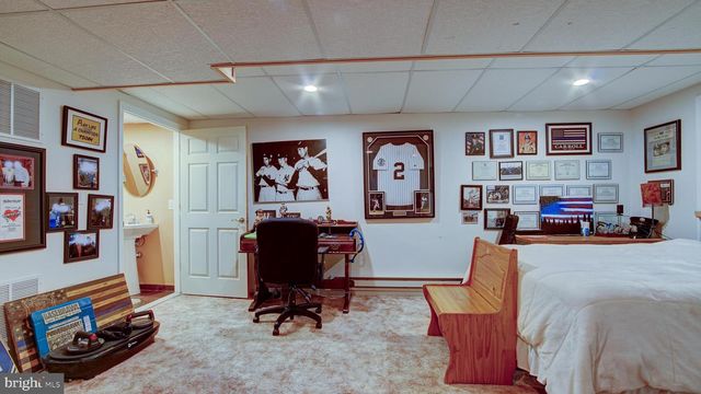 445 PAXSON AVE, Hamilton, NJ 08690