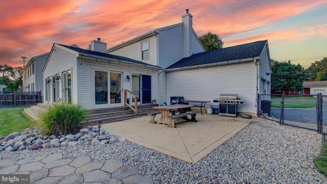 445 PAXSON AVE, Hamilton, NJ 08690