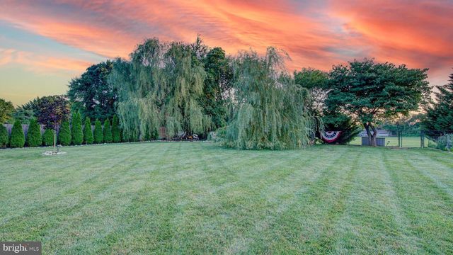445 PAXSON AVE, Hamilton, NJ 08690