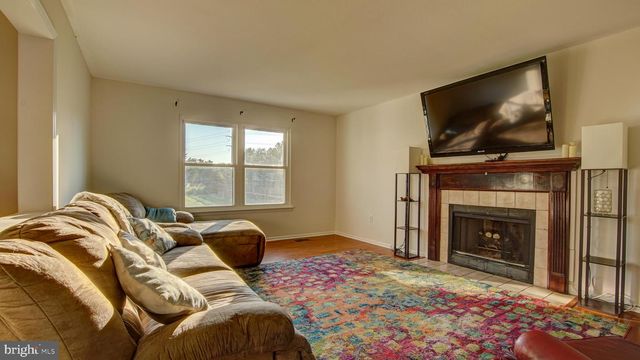 445 PAXSON AVE, Hamilton, NJ 08690