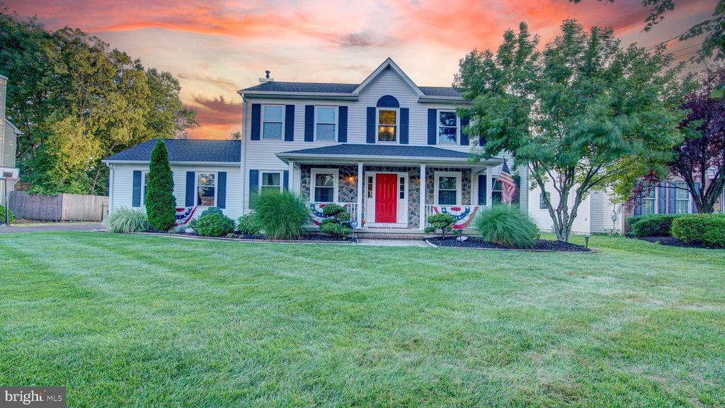 445 PAXSON AVE, Hamilton, NJ 08690