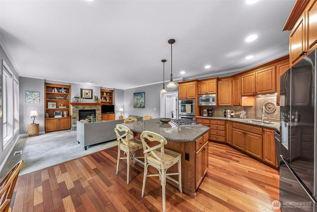 2029 240th Place SE, Bothell, WA 98021