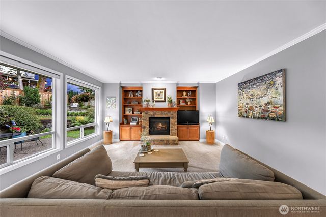 2029 240th Place SE, Bothell, WA 98021