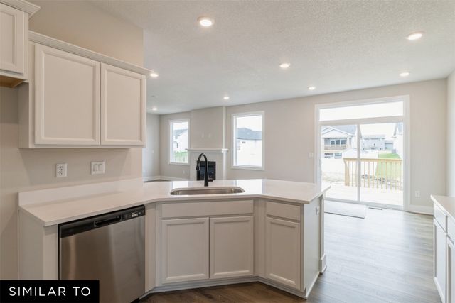 1450 Locust Street, Waukee, IA 50263