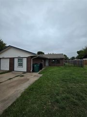 8606 S Camay Avenue, Oklahoma City, OK 73159