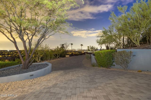 35133 N 66TH Place, Carefree, AZ 85377