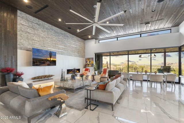 35133 N 66TH Place, Carefree, AZ 85377