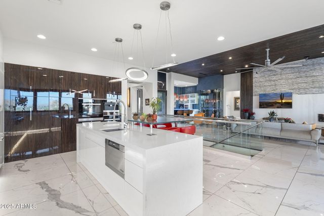 35133 N 66TH Place, Carefree, AZ 85377