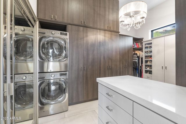 35133 N 66TH Place, Carefree, AZ 85377