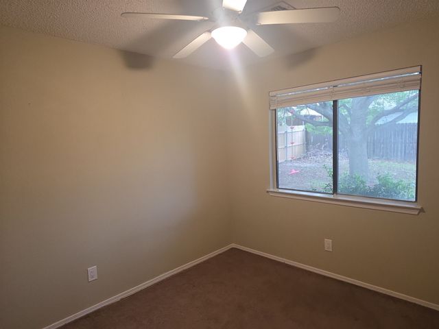 7821 Bordeaux Lane, Rowlett, TX 75089