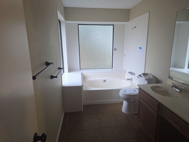 7821 Bordeaux Lane, Rowlett, TX 75089