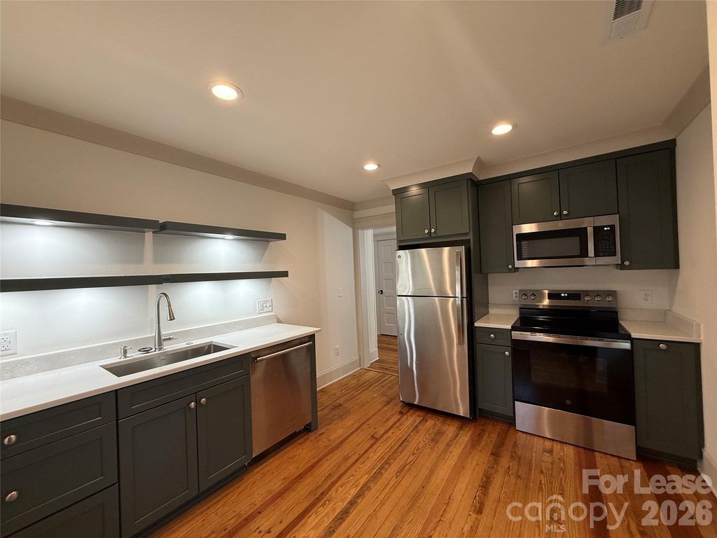 311 S Main Street 311B, Belmont, NC 28012