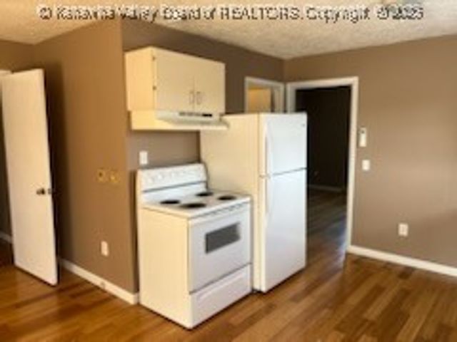 1501 15th A&B Street, Nitro, WV 25143