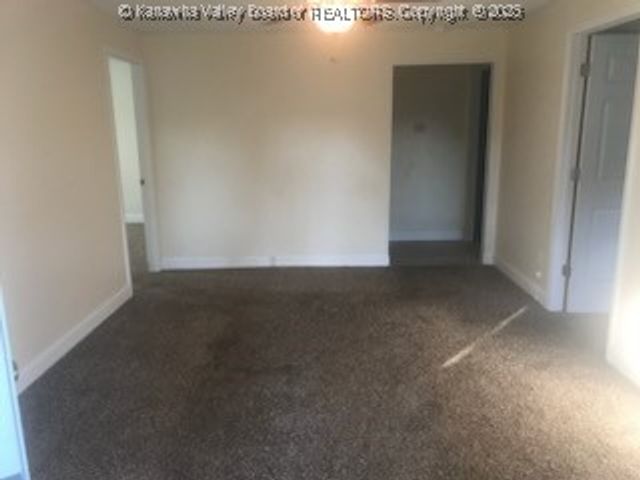 1501 15th A&B Street, Nitro, WV 25143