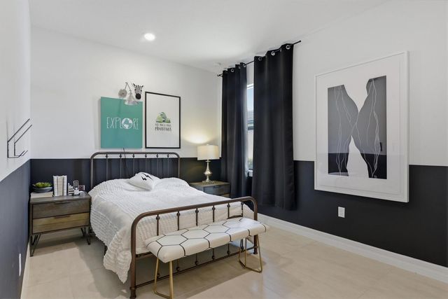2370 Rollingwood Court, Oakland Park, FL 33309