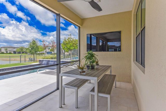 2370 Rollingwood Court, Oakland Park, FL 33309