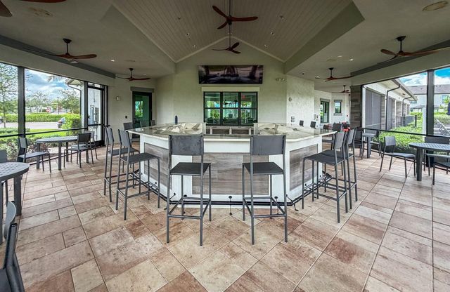 2370 Rollingwood Court, Oakland Park, FL 33309