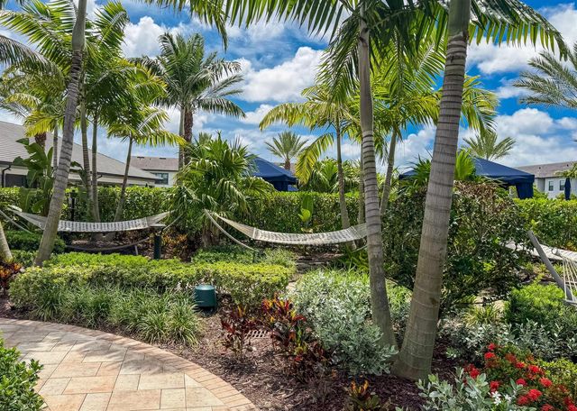 2370 Rollingwood Court, Oakland Park, FL 33309