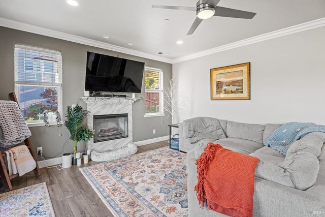 531 Tehuacan Rd, Ukiah, CA 95482