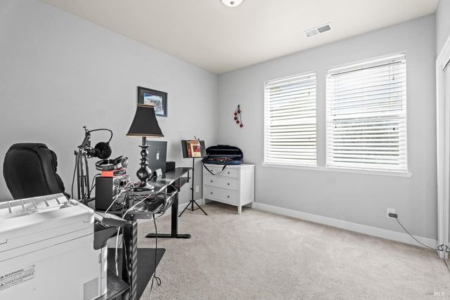 531 Tehuacan Rd, Ukiah, CA 95482