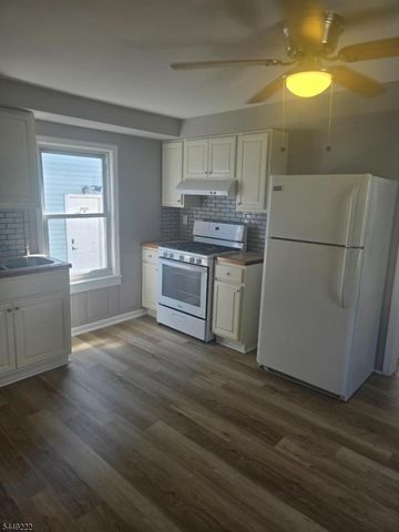813 George St, Plainfield City, NJ 07062