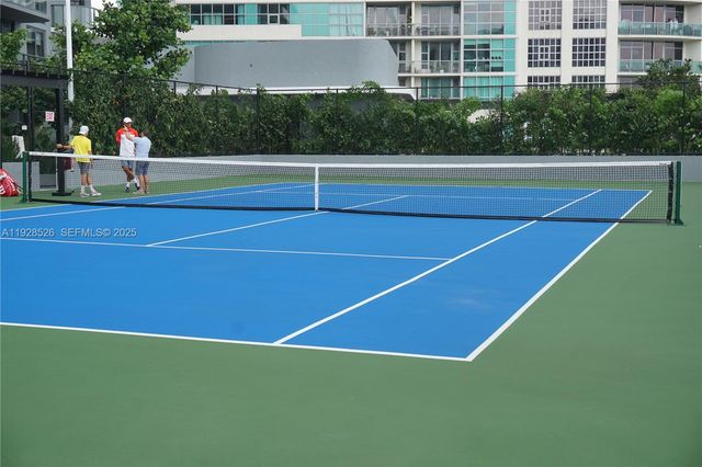 121 NE 34th St 2406A, Miami, FL 33137