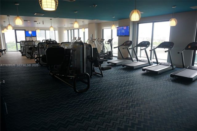 121 NE 34th St 2406A, Miami, FL 33137