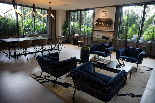 121 NE 34th St 2406A, Miami, FL 33137