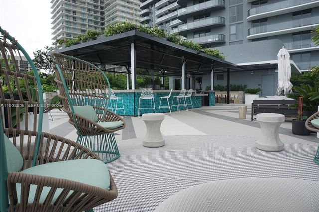 121 NE 34th St 2406A, Miami, FL 33137