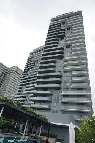 121 NE 34th St 2406A, Miami, FL 33137