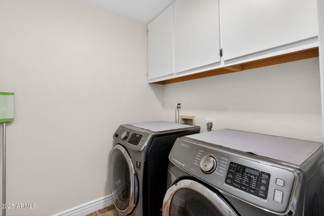 14311 W SHAWNEE Trail, Surprise, AZ 85374