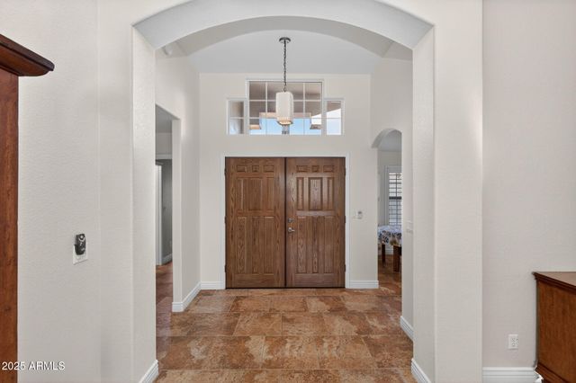 14311 W SHAWNEE Trail, Surprise, AZ 85374