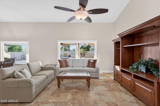 14311 W SHAWNEE Trail, Surprise, AZ 85374