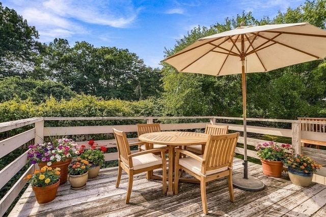 59 N Quinsigamond Ave 59, Shrewsbury, MA 01545