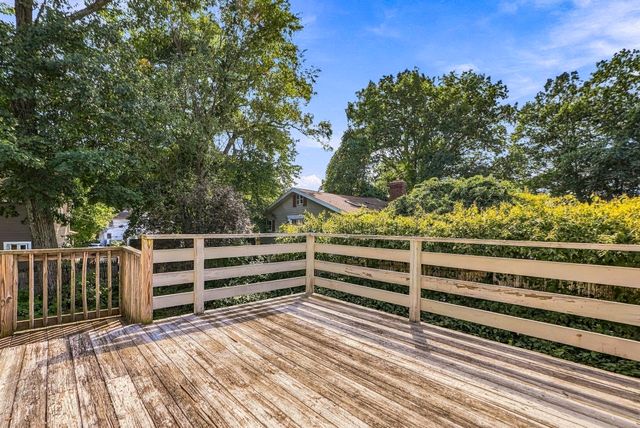 59 N Quinsigamond Ave 59, Shrewsbury, MA 01545