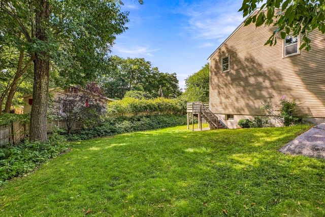 59 N Quinsigamond Ave 59, Shrewsbury, MA 01545