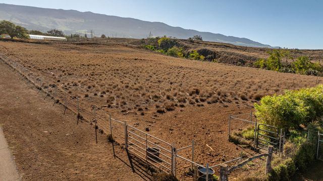 182 Hoomaikai Pl Unit B, Kula, HI 96790