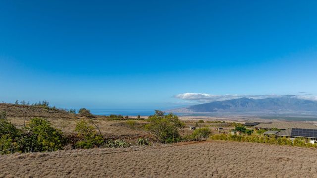 182 Hoomaikai Pl Unit B, Kula, HI 96790