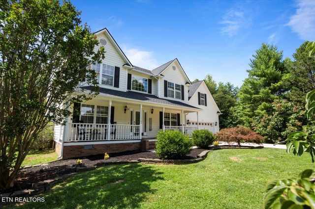 440 Indian Hills Rd, Oneida, TN 37841