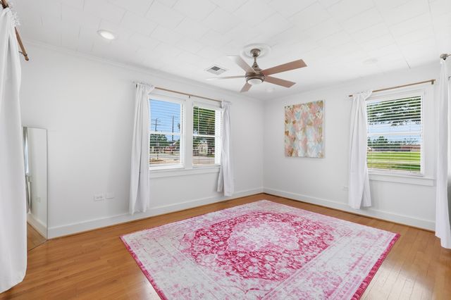526 Foret St, Thibodaux, LA 70301
