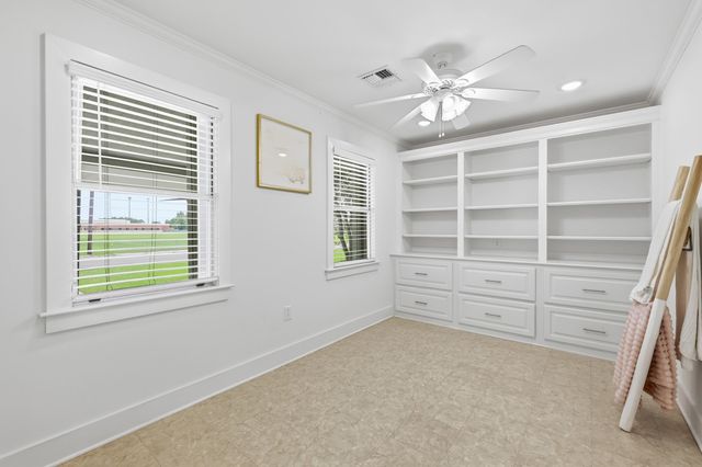 526 Foret St, Thibodaux, LA 70301