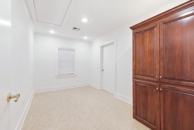 526 Foret St, Thibodaux, LA 70301