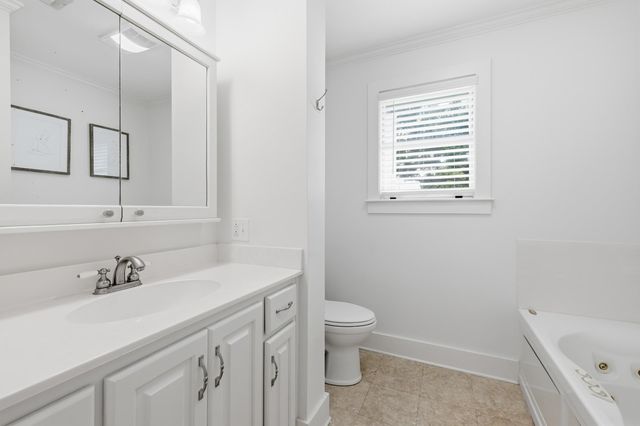 526 Foret St, Thibodaux, LA 70301