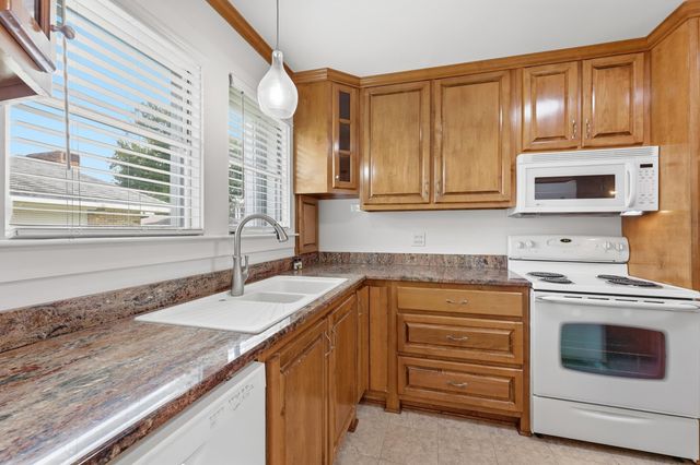 526 Foret St, Thibodaux, LA 70301