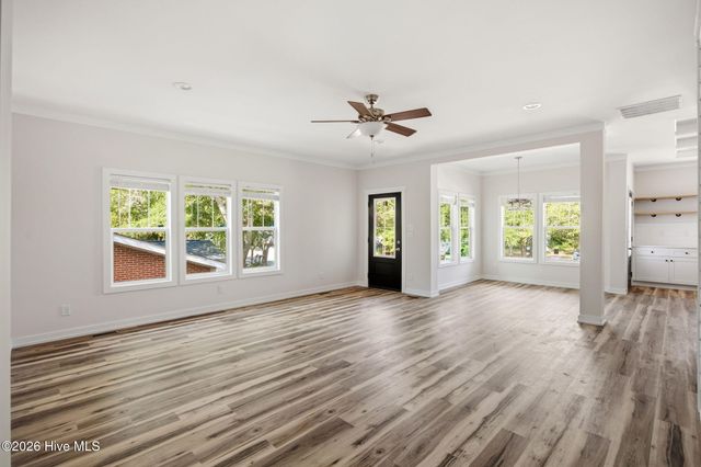112 NE 65th Street, Oak Island, NC 28465