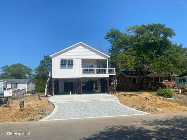 112 NE 65th Street, Oak Island, NC 28465