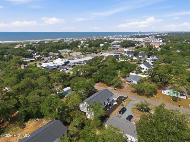 112 NE 65th Street, Oak Island, NC 28465