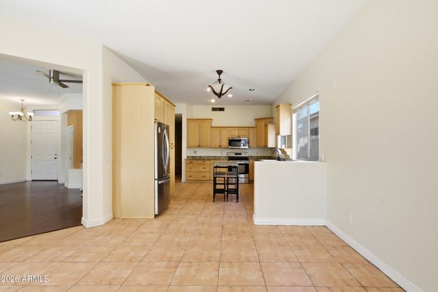 1645 E ORANGEWOOD Street, Gilbert, AZ 85296